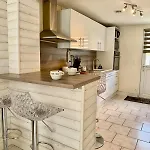 Apartament Plein Sud -histoire De Cles