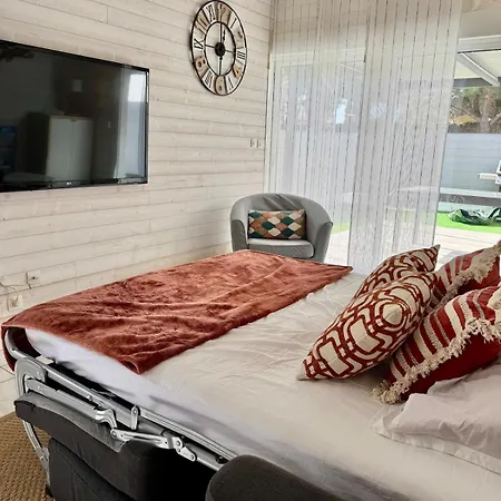 Plein Sud -histoire De Cles Lägenhet