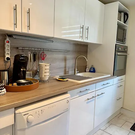 Plein Sud -histoire De Cles Lägenhet