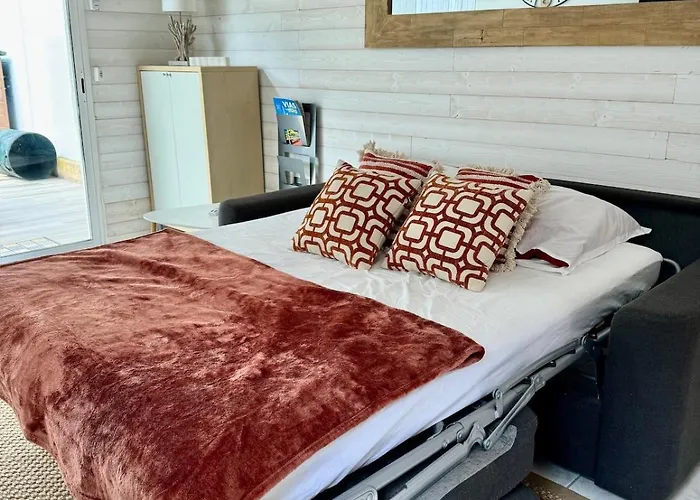 Plein Sud -histoire De Clés * Agde